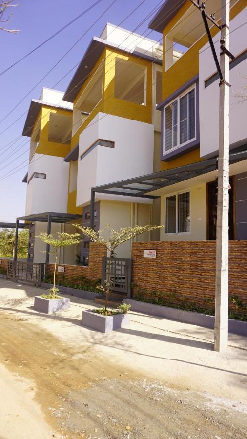 Dayone Suites Bangalore Eksteriør billede
